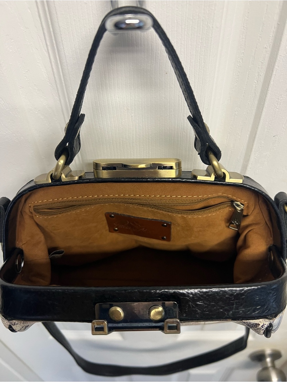 Newspaper Print Crossbody Bag with Black Trim - Picture 3 of 6